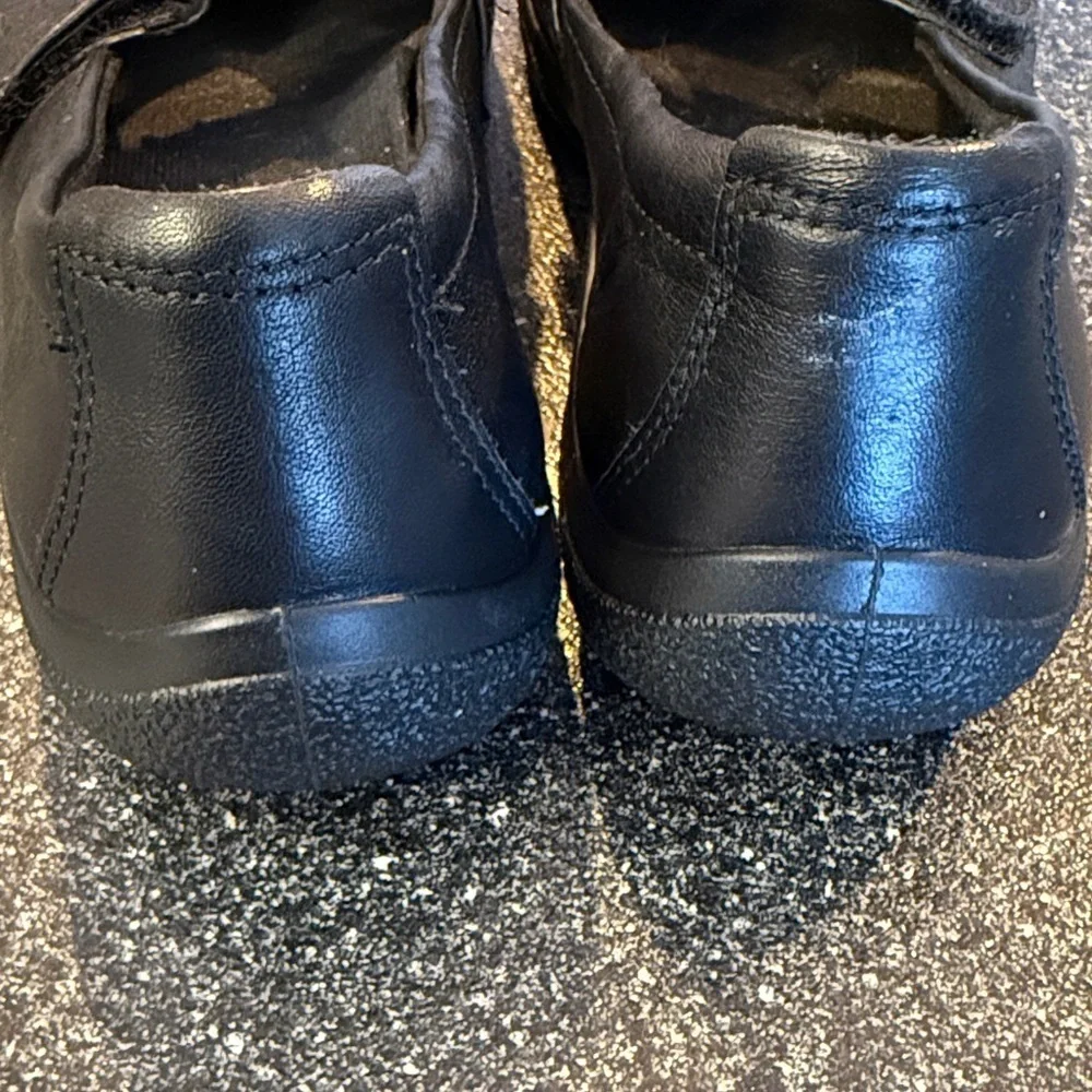 Hotter Women's Black Mary Jane Leather Flats with Strap - size 7.5